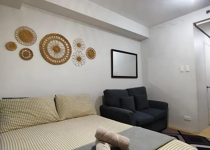 M Place Affordable And Family Friendly Staycation Apartahotel Manila